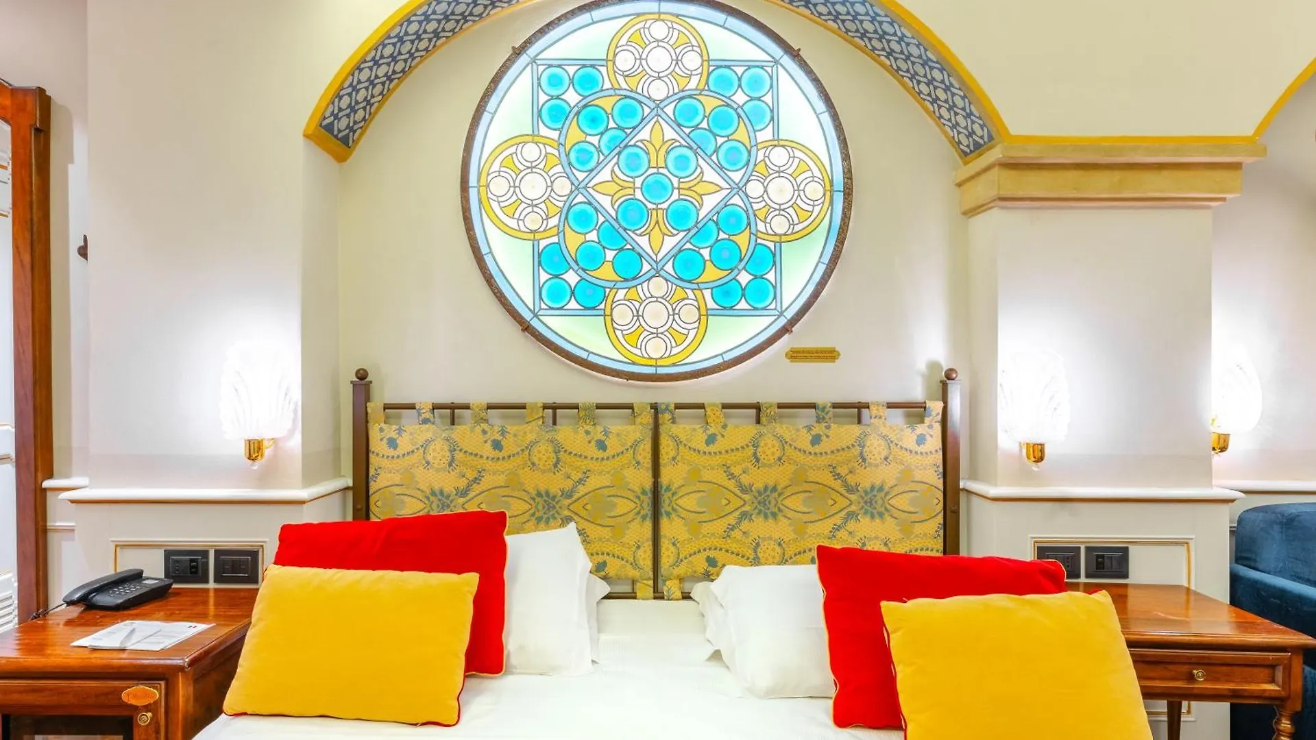 Art Hotel Commercianti Bologna 4*,  Italy