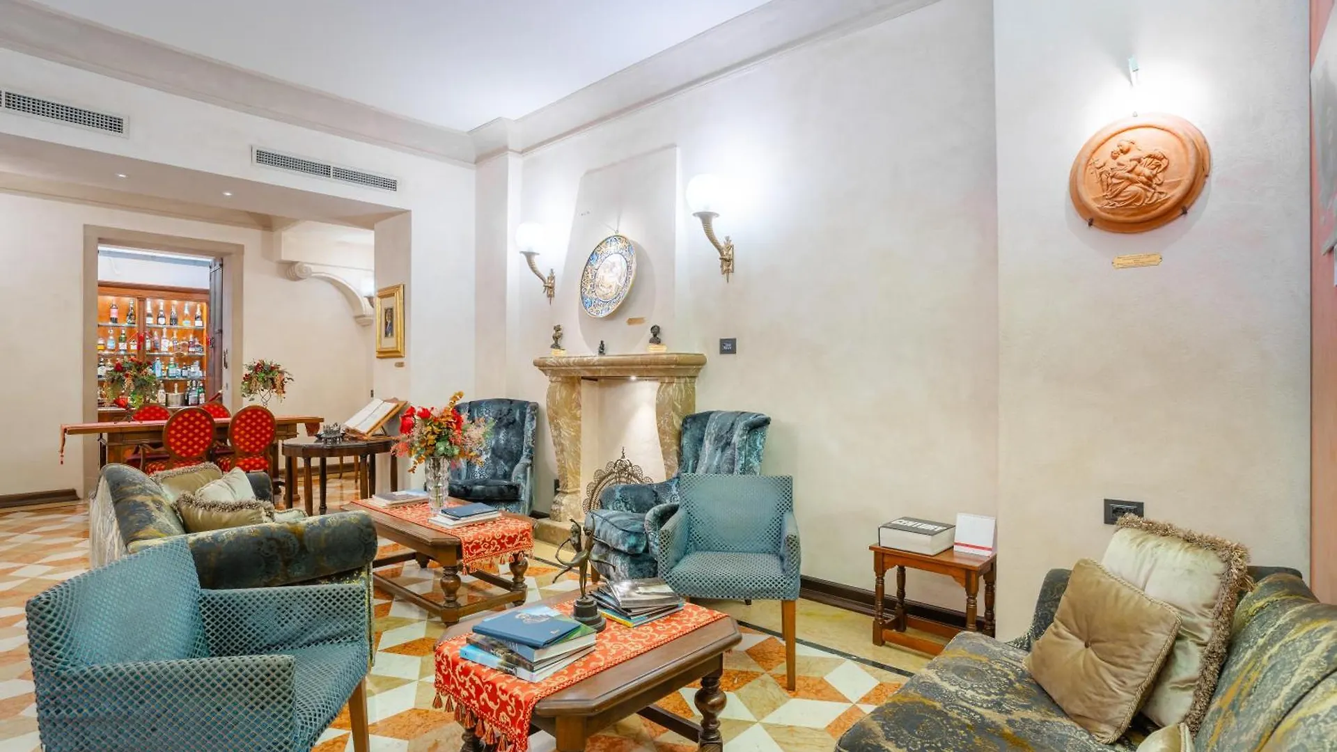 Art Hotel Commercianti Bologna Italy